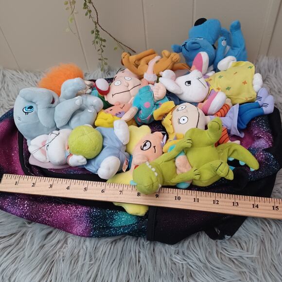 Beautiful Cool Customized Backpack perfect for a Unique Christmas Present. - Picture 11 of 13